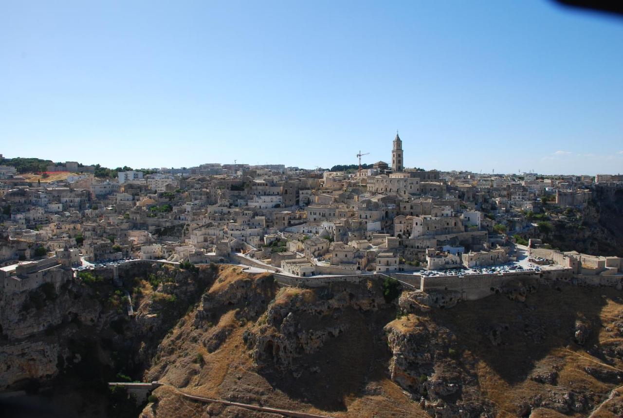 Matera In Medio Villa Luaran gambar